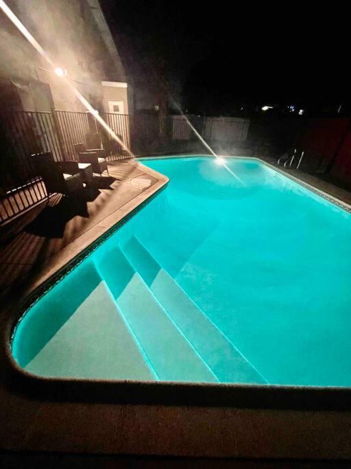 Glendora Pool Home Retreat Bagian luar foto